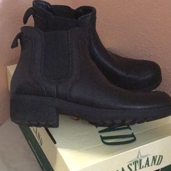 Ankle boots - Picture 1 of 4